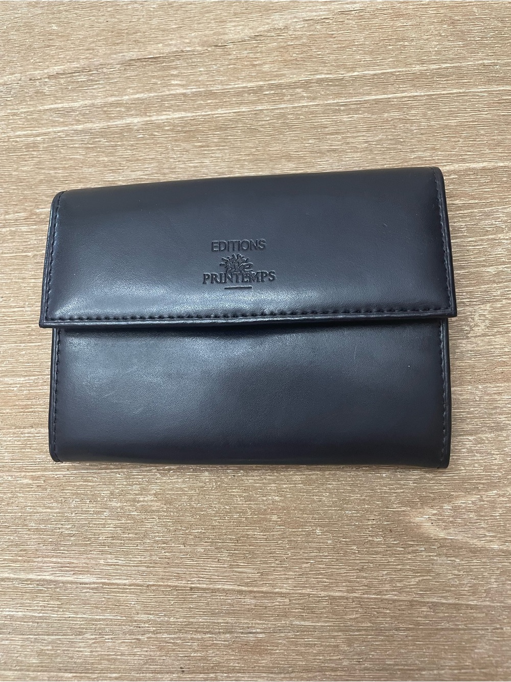 Printemps Editions Black (Faux?) Leather Women's Wallet